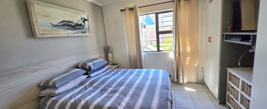 4 Bedroom Property for Sale in Kleinbaai Western Cape